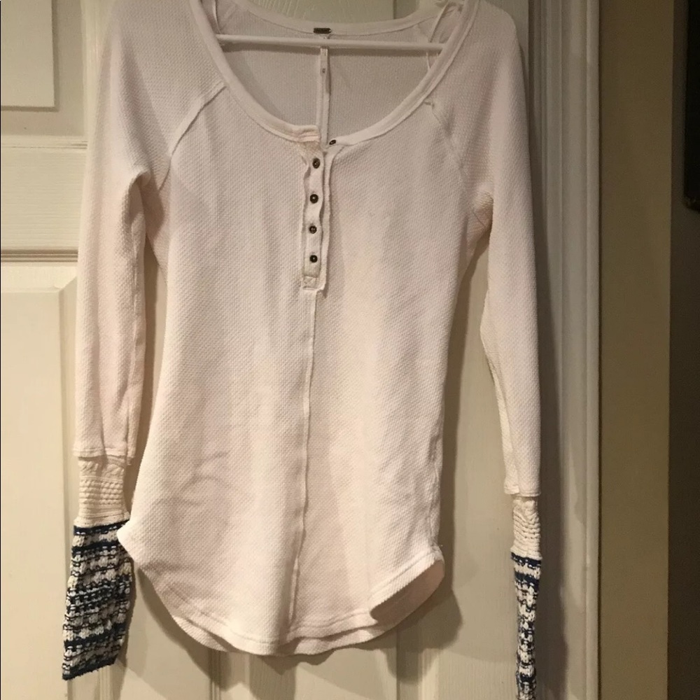 Free People long sleeved shirt